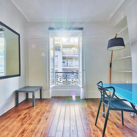 Elegance Parisienne - Jardin Luxembourg - Montparnasse Apartment *